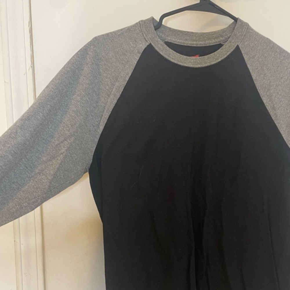 Long sleeve shirt men’s small